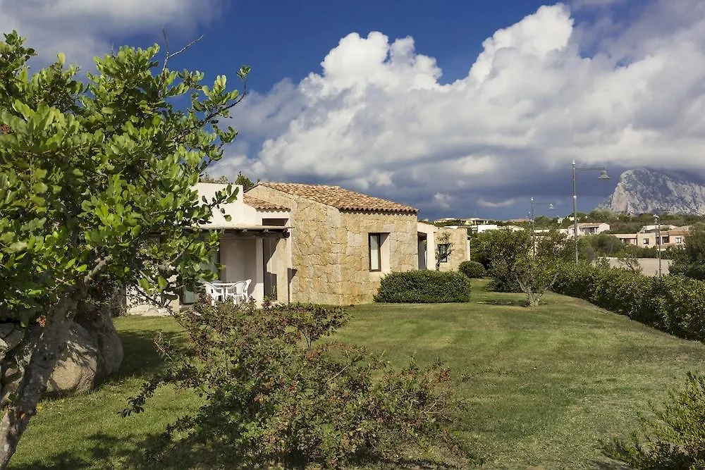 Hotel Grande Baia Resort & Spa San Teodoro